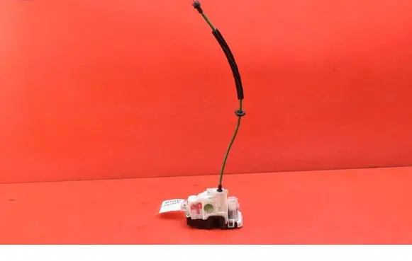 Alfa Romeo 159 Front door lock 50502153