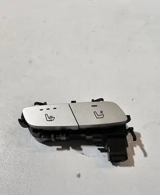 Mercedes-Benz E W213 Seat heating switch A2139051404 13415494 HW144300