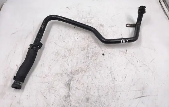 Audi A4 S4 B6 8E 8H Engine coolant pipe/hose