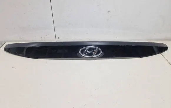 Hyundai i20 (BC3 BI3) Tailgate trim 87310Q0000