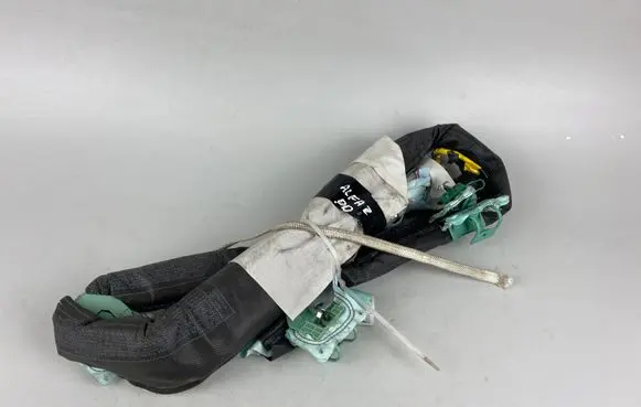 Alfa Romeo Giulietta Roof airbag 00505206020 1304933 34056826D