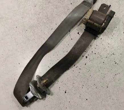 Renault Scenic I Front seatbelt 432479