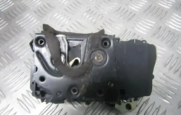 Citroen C5 Front door lock