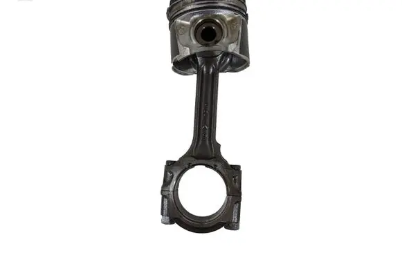 Nissan X-Trail T30 Piston with connecting rod
