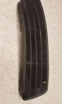 Audi A4 S4 B5 8D Front bumper lower grill 8D0807346B