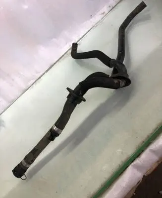 Mercedes-Benz GLC X253 C253 Engine coolant pipe/hose A2135010982