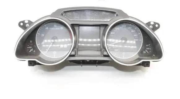 Audi A5 8T 8F Speedometer (instrument cluster) 8T0920981C