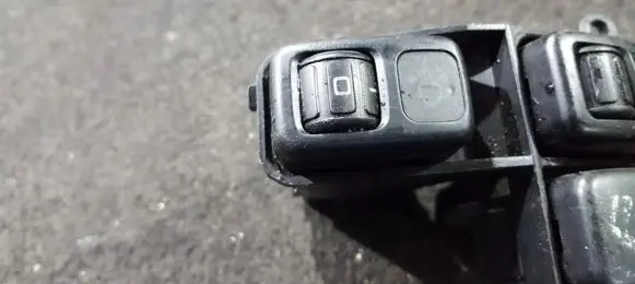 Mazda 626 Headlight level height control switch