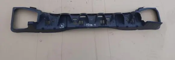 Peugeot 208 I Rear bumper mounting bracket 9805978280