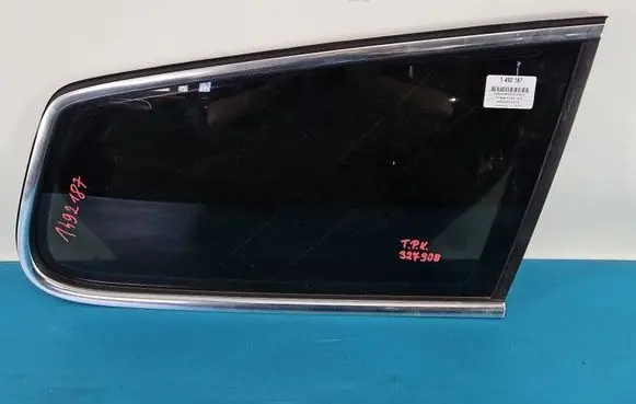 Volkswagen PASSAT B7 Rear side window IMPRK1492187