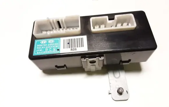 Hyundai Santa Fe Other relay 952302B220