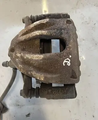 Toyota Corolla Verso AR10 Front brake caliper