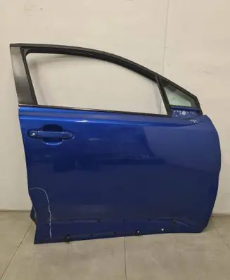 Toyota C-HR I Front door 