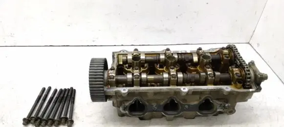 KIA Sportage Engine head 