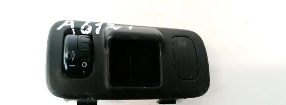 Toyota Yaris Headlight level height control switch