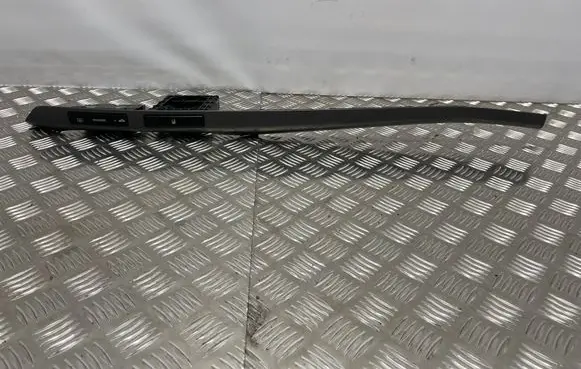 Toyota Avensis T250 Cup holder 8479005130C
