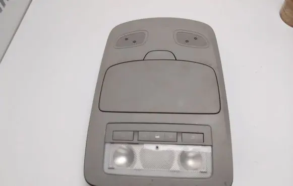Opel Zafira C Front seat light