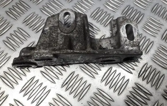 Ford Galaxy Engine mounting bracket 7M3199600A YM216030A