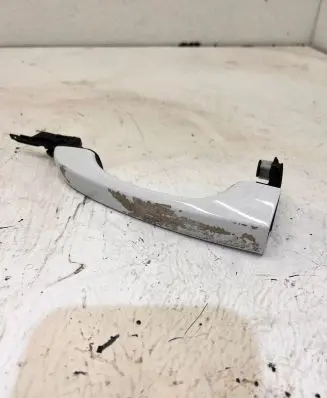 Chrysler 300C Front door exterior handle 94002558