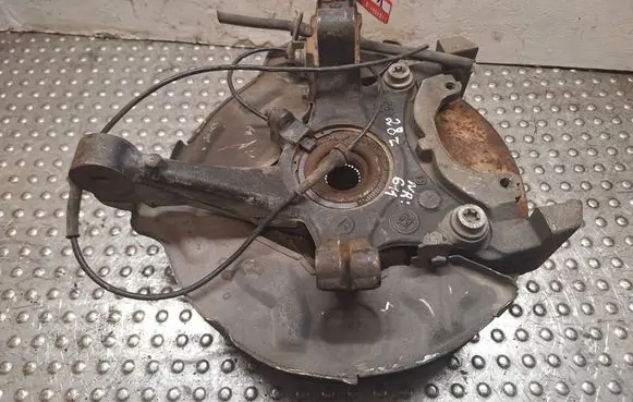 Peugeot 508 Front wheel hub spindle knuckle S14456611