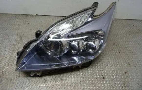Toyota Prius (XW30) Headlight/headlamp 8596747010 3550079290 11KA2531382