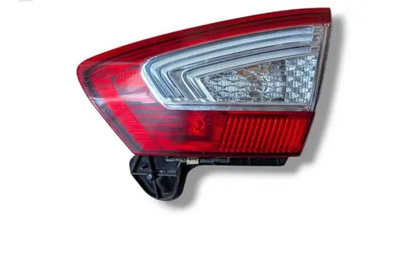 Ford Mondeo MK IV Tailgate rear/tail lights BS71-13A602-AE