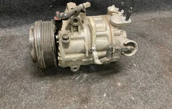 Jeep Grand Cherokee WL Air conditioning (A/C) compressor (pump) P68459835AB CA500G9JAA FD46XG120CC