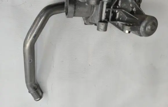 Hyundai Bayon EGR valve 28450-08000