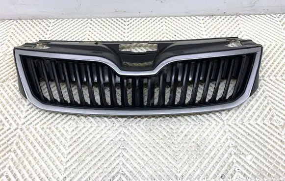 Skoda Rapid (NH) Front grill 5JA853668