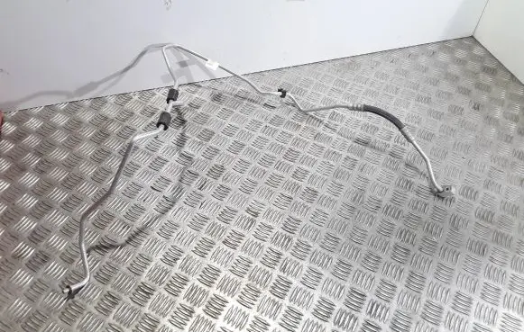 Ford Fiesta Air conditioning (A/C) pipe/hose