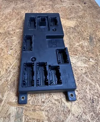 Jaguar F-Pace Other control units/modules HPLA14F041BH 7771986887