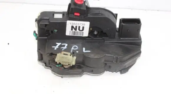 Chevrolet Orlando Coupe door lock (next to the handle) 13503739