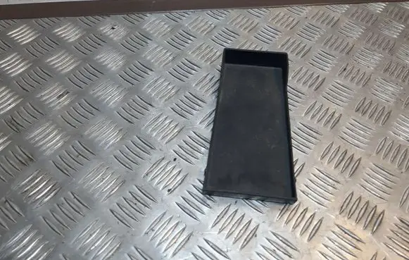 Audi Q5 SQ5 Glove box pad 041762300