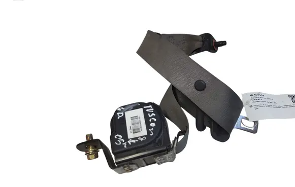 Hyundai Tucson JM Rear seatbelt 898202E001