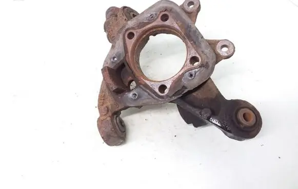 Rear wheel hub spindle/knuckle
