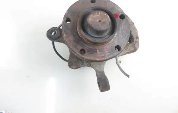 Mercedes-Benz Sprinter W901 W902 W903 W904 Front wheel hub spindle knuckle