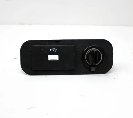 Ford Mustang VI Cigarette lighter PR0447000AD