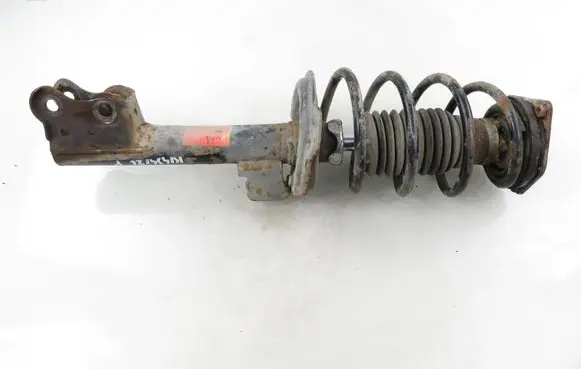 Mercedes-Benz A W169 Front shock absorber with coil spring 