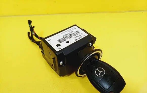 Mercedes-Benz B W245 Ignition lock 1695451908