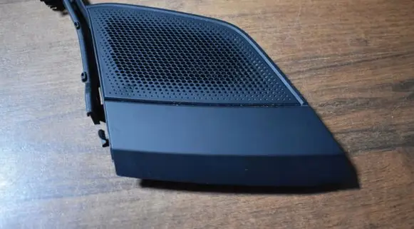 Porsche Taycan 9J1 Dash center air vent grill 9J1868818