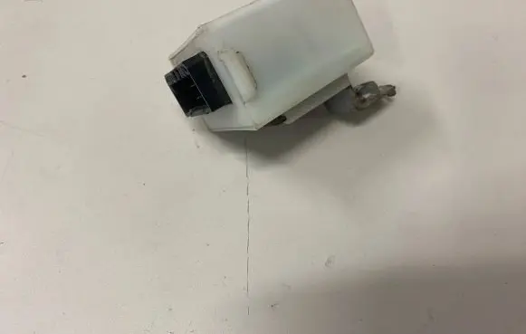Honda FR-V Window wiper relay 38140S7AG01 7416