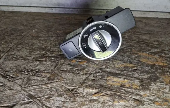 Mercedes-Benz E W212 Light switch A2129050551 10091531 100915310784