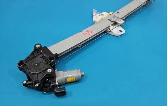 Honda CR-V Front door window regulator with motor IMPRK1602219