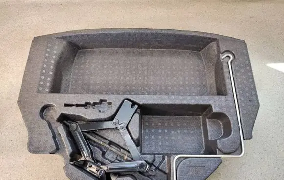Subaru XV II Lift Jack