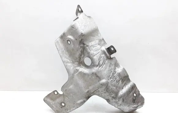 Volvo S60 Heat shield in engine bay 31361957 31361957A
