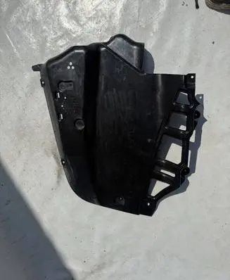 BMW 5 G60 G61 Side bottom protection 9850638 5175985038