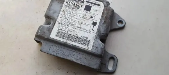Renault Megane I Airbag control unit/module 7700418434d 550569000