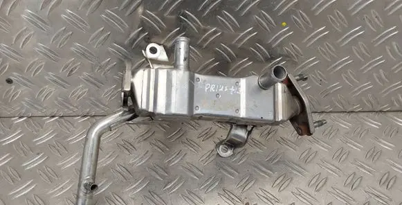 Toyota Prius+ (ZVW40) EGR valve cooler 2560137010