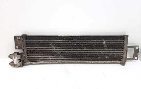 Mercedes-Benz E W212 Transmission/gearbox oil cooler A0005010765 S2690002 A2125002200