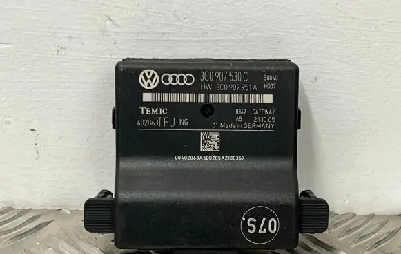 Volkswagen PASSAT B6 Gateway control module 3C0907951A 3C0907530C